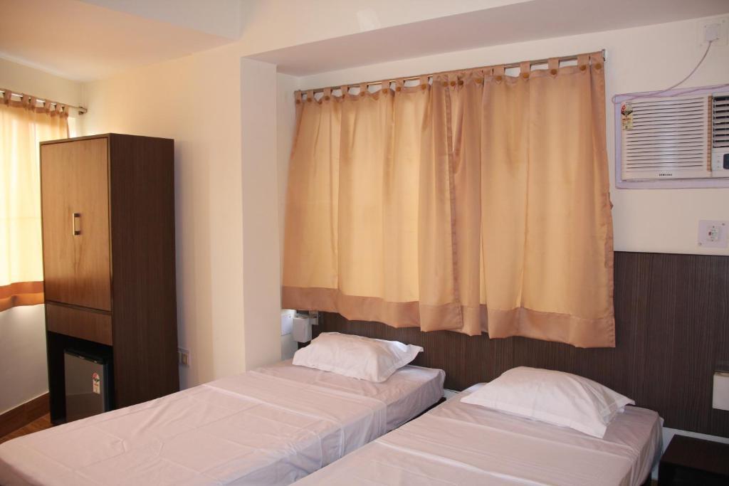 Down Town Guest House Kolkata Phòng bức ảnh